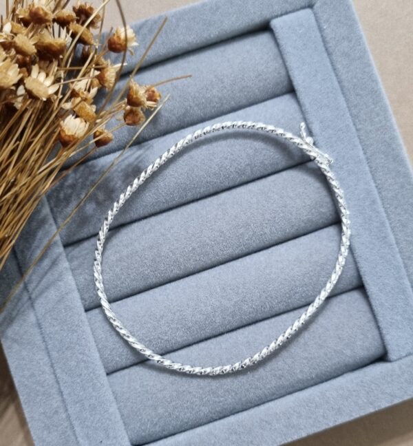 Bracelete Fio Torcido Prata 925