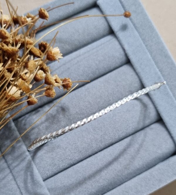 Bracelete Fio Torcido Prata 925 - Imagem 2