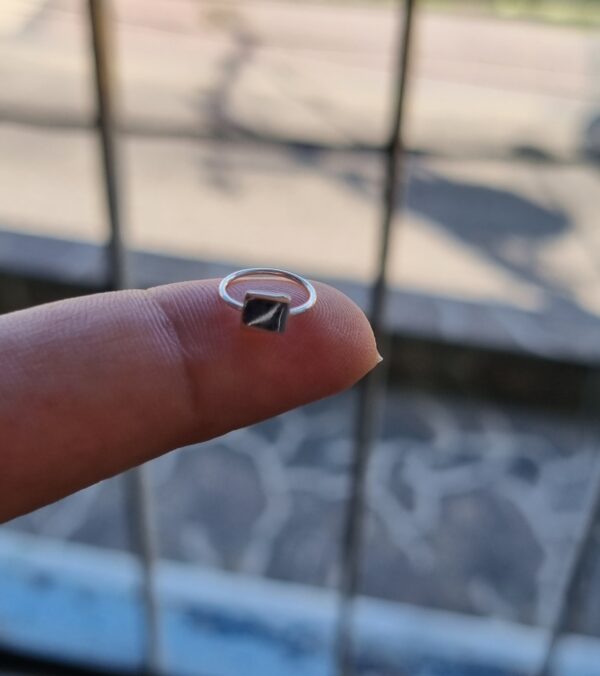 Piercing Argolinha Quadrado Prata 925 - Imagem 5