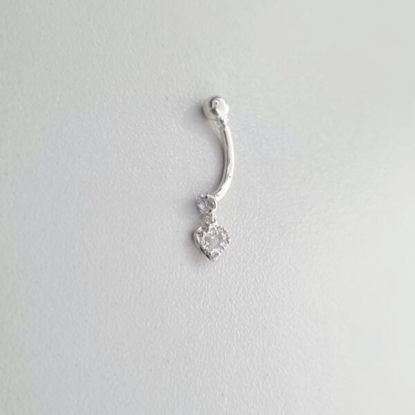 Piercing de Umbigo Coração Prata 925 - Imagem 2
