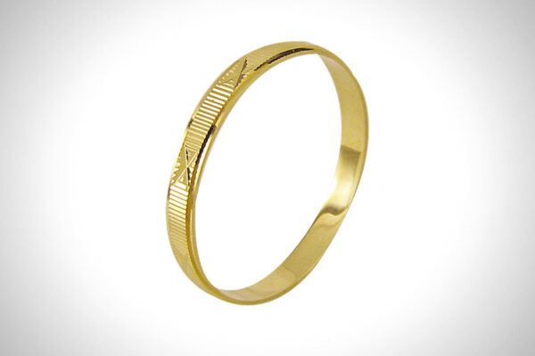 Aliança de Ouro 18k 2,4mm aprox. 0,9 Gr