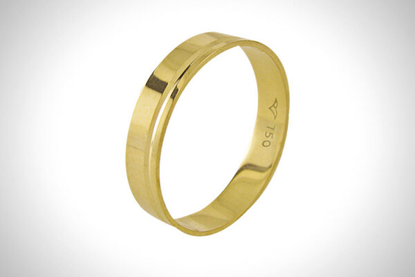 Aliança de Ouro 18k 4,1mm aprox. 2,0 Gr