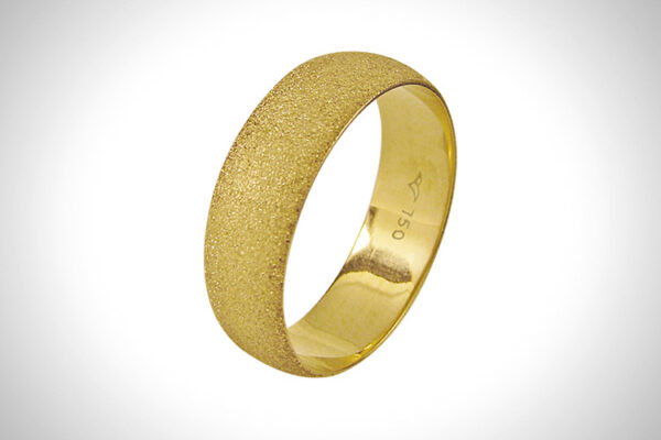 Aliança de Ouro 18k 5,8mm aprox. 4,5 Gr