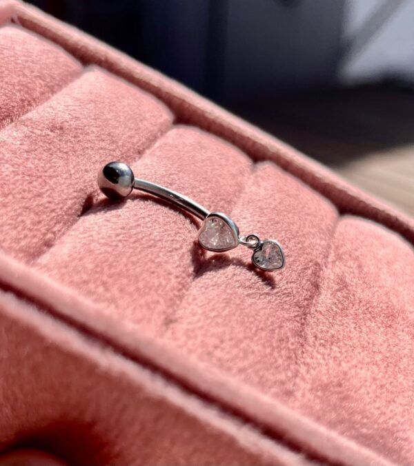 Piercing de Umbigo c/ haste em aço cirúrgico e pedra de zircônia – Prata 925