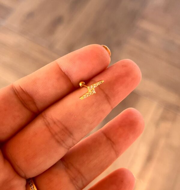 Piercing de prata 925 c/ haste de aço todo banhado a ouro 18k - Imagem 3